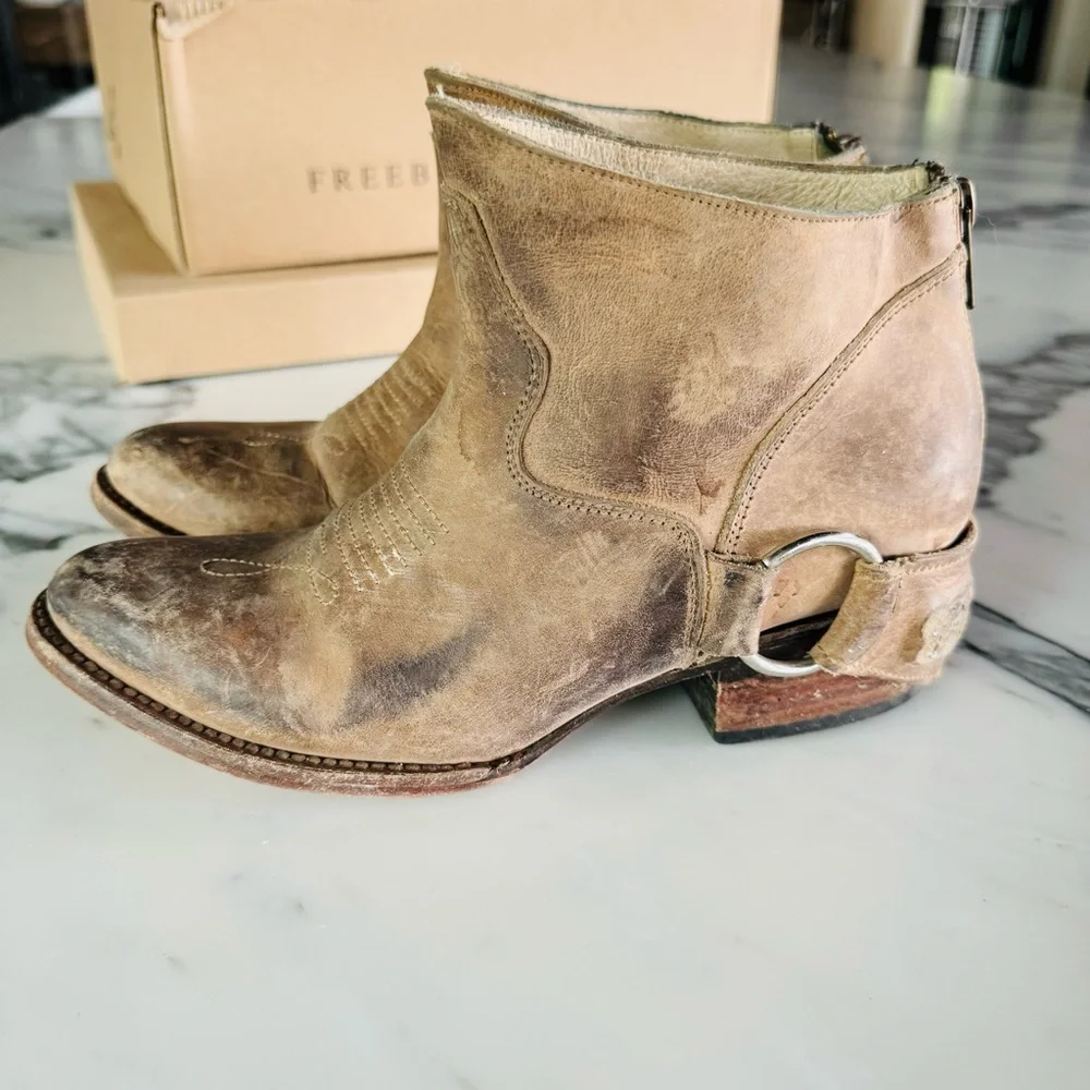 Freebird Booties - Picture 10 of 10